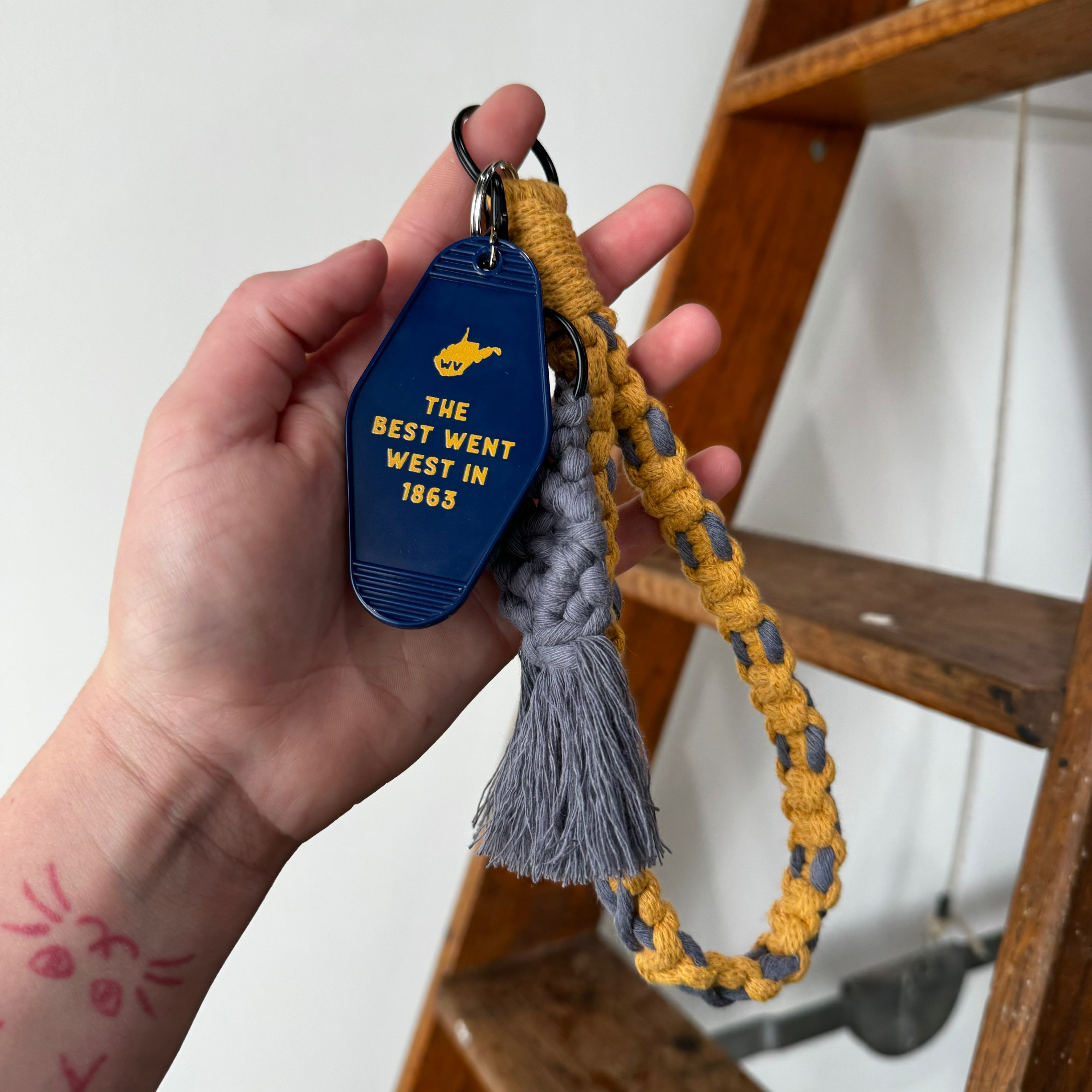 Best went west // motel tag