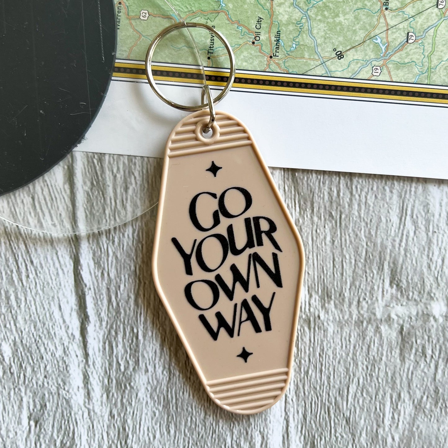 Go your own way // motel keychain